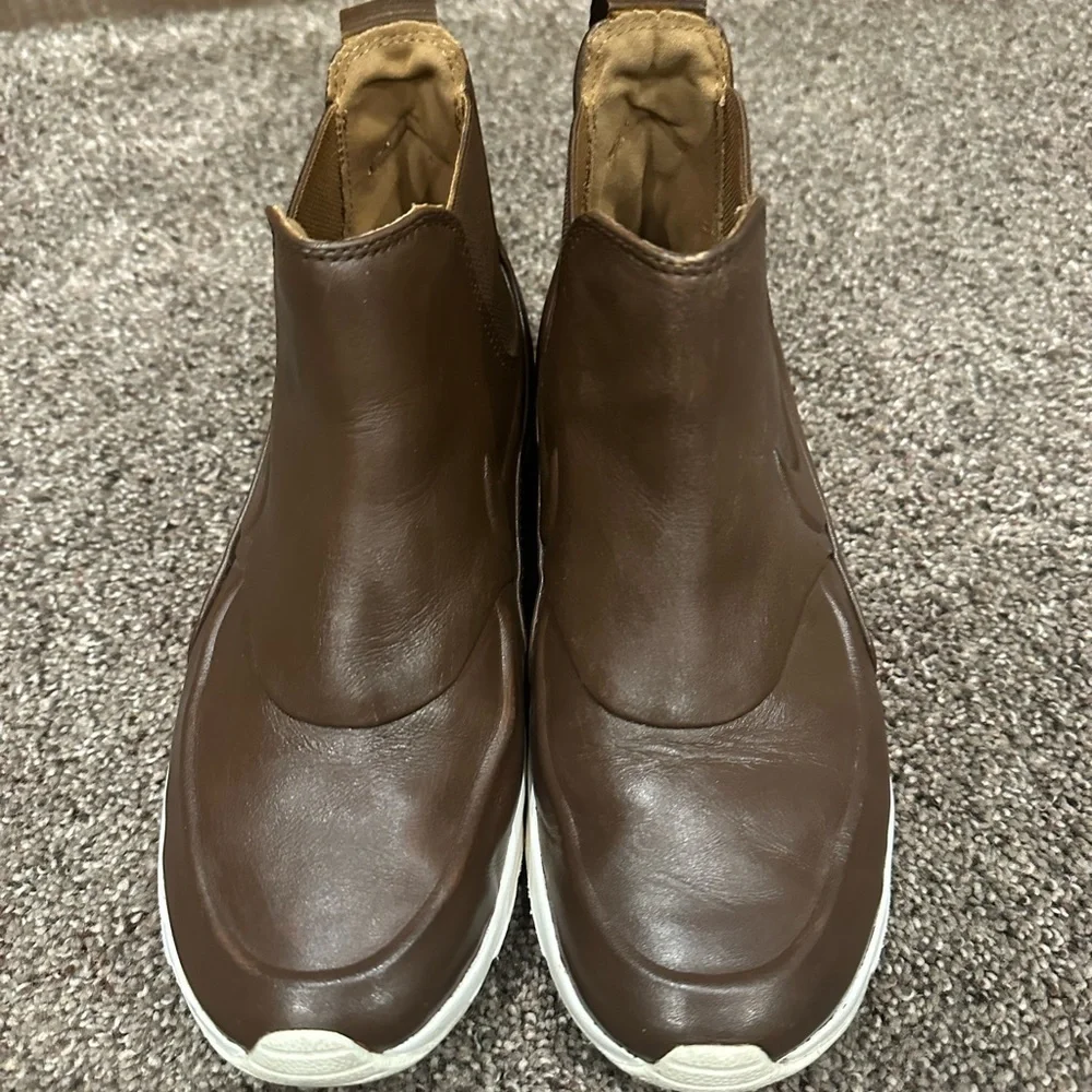 Nike Air Max Thea Mid Leather Chelsea Boots Dark Brown - Women's Size 6.5